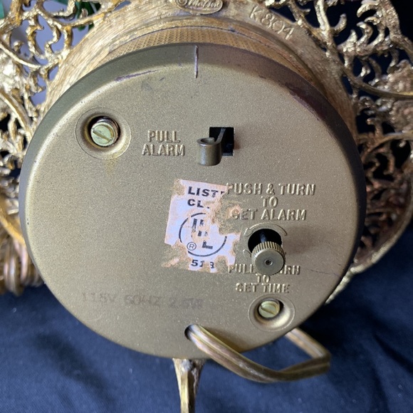 Vintage ornate Ormolu MATSON K804 plug in alarm clock - Picture 6 of 13